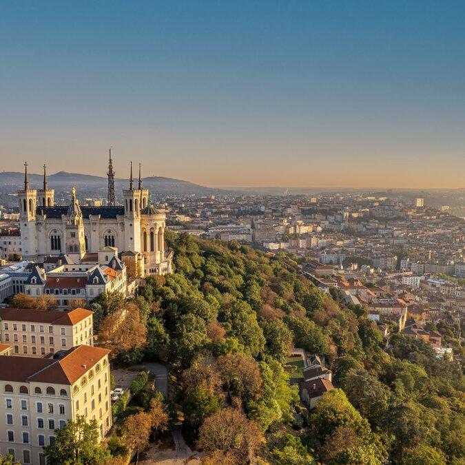 Basilika Notre-Dame de Fourvière | © Shutterstock 2205686235